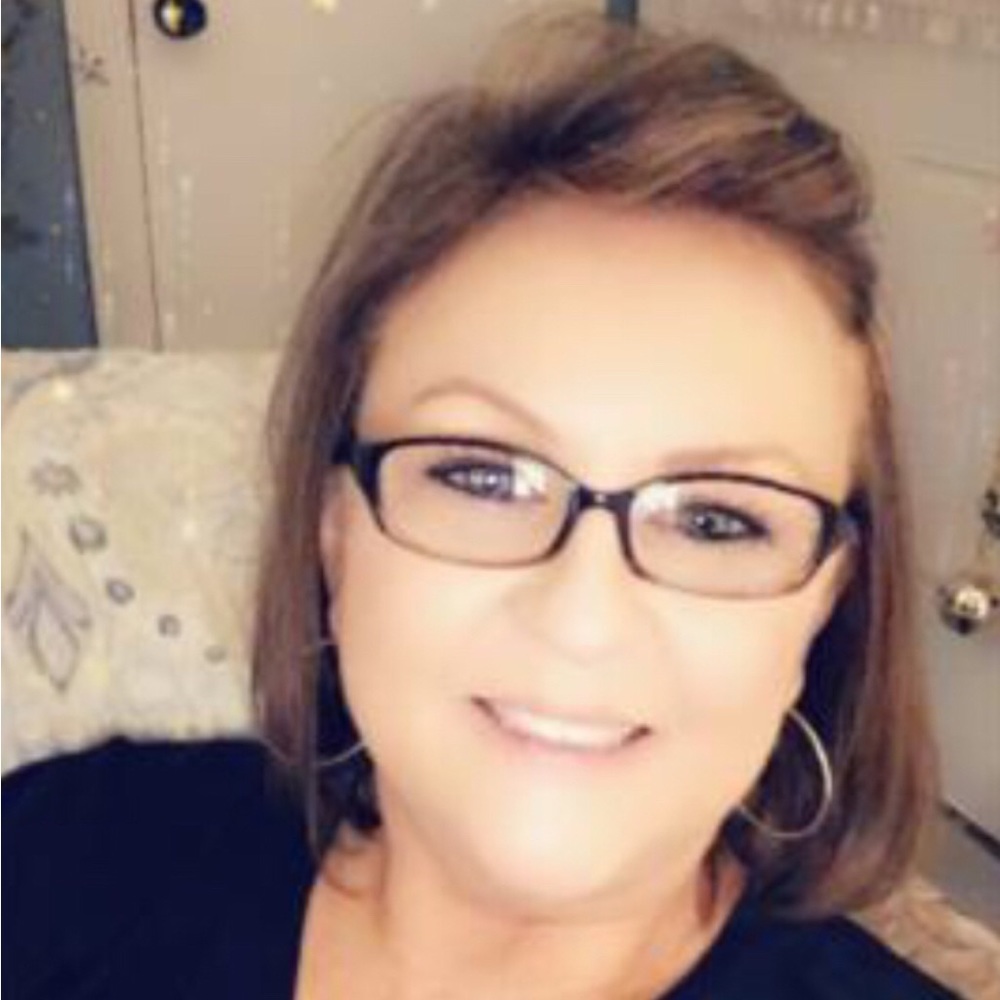 Meet your Posher, Rhonda